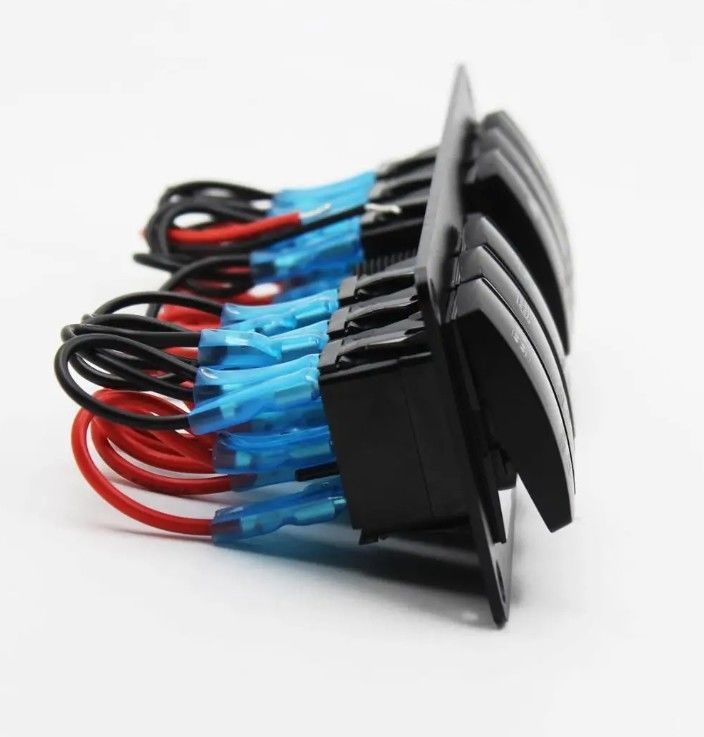 Χρώμα Voltmeter 6 Gang DC12V 24V Led On Off 5 PIN Πίνακα διακόπτη Rocker για καραβάνι Αυτοκινητοβιομηχανία Marine