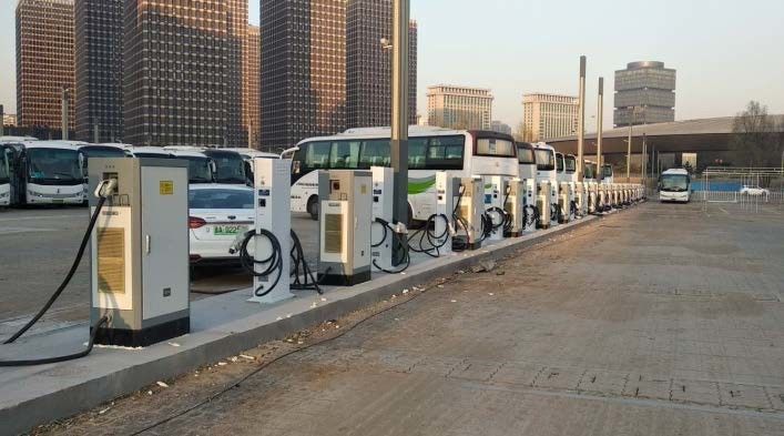 Υπερ-γρήγορο διπλό όπλο 120KW / 180KW CCS2 εμπορικό φορτιστή DC EV OCPP 1.6